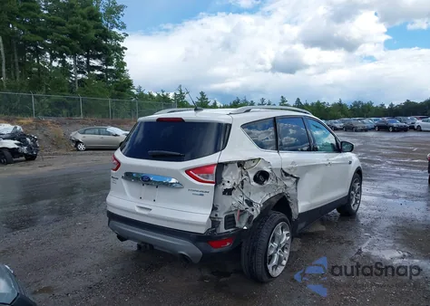 2014 Ford Escape Titanium from USA, damaged, VIN 1FMCU9J97EUA96434